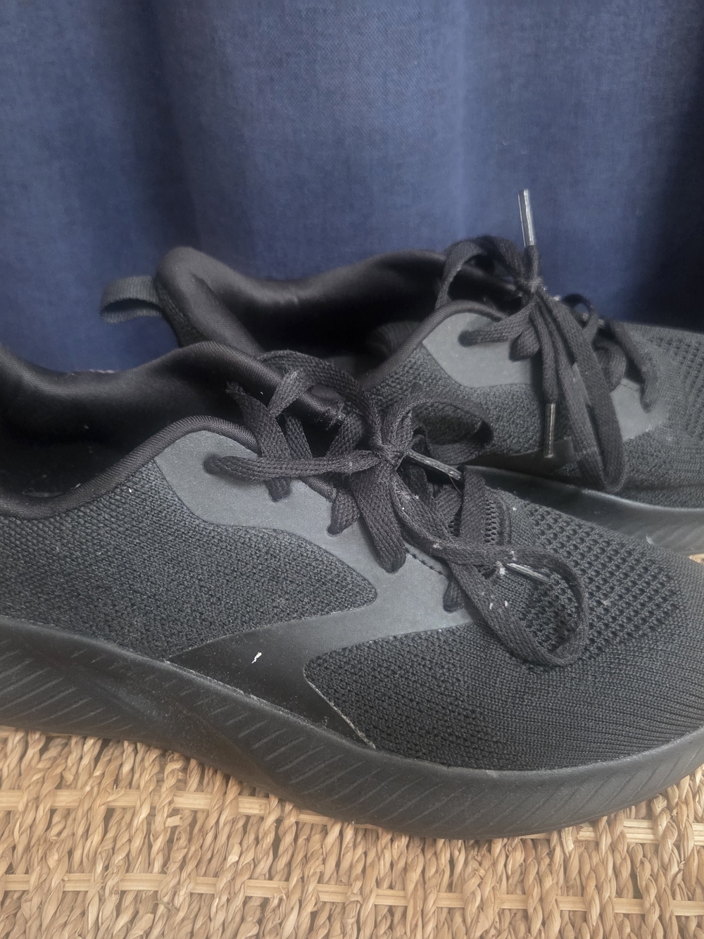 Athletic Works Black Memory Foam Slip-In Sneakers Sz 8W Bin X